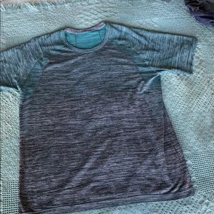 LuLuLemon athletics men’s vent tech ss XL